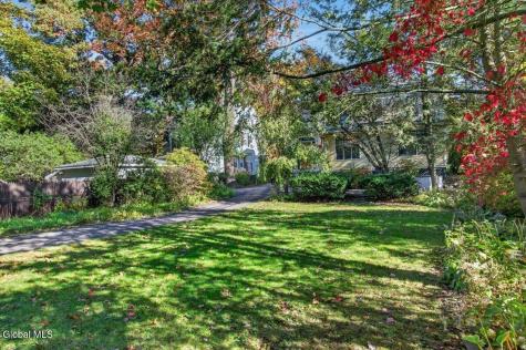 1175 Stratford Road Schenectady NY 12308