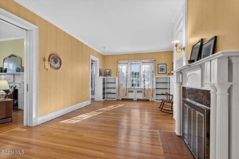 1175 Stratford Road Schenectady NY 12308
