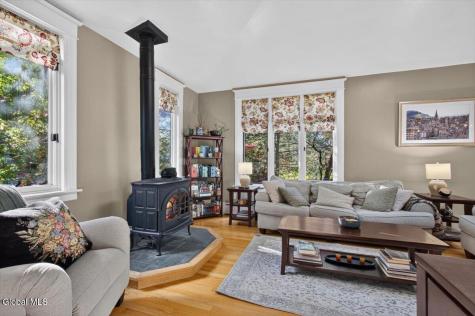 1175 Stratford Road Schenectady NY 12308
