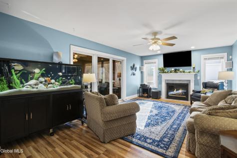 123 Halfmoon Drive Guilderland NY 12009