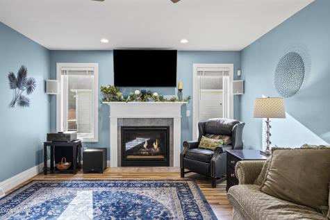 123 Halfmoon Drive Guilderland NY 12009