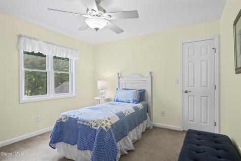 123 Halfmoon Drive Guilderland NY 12009