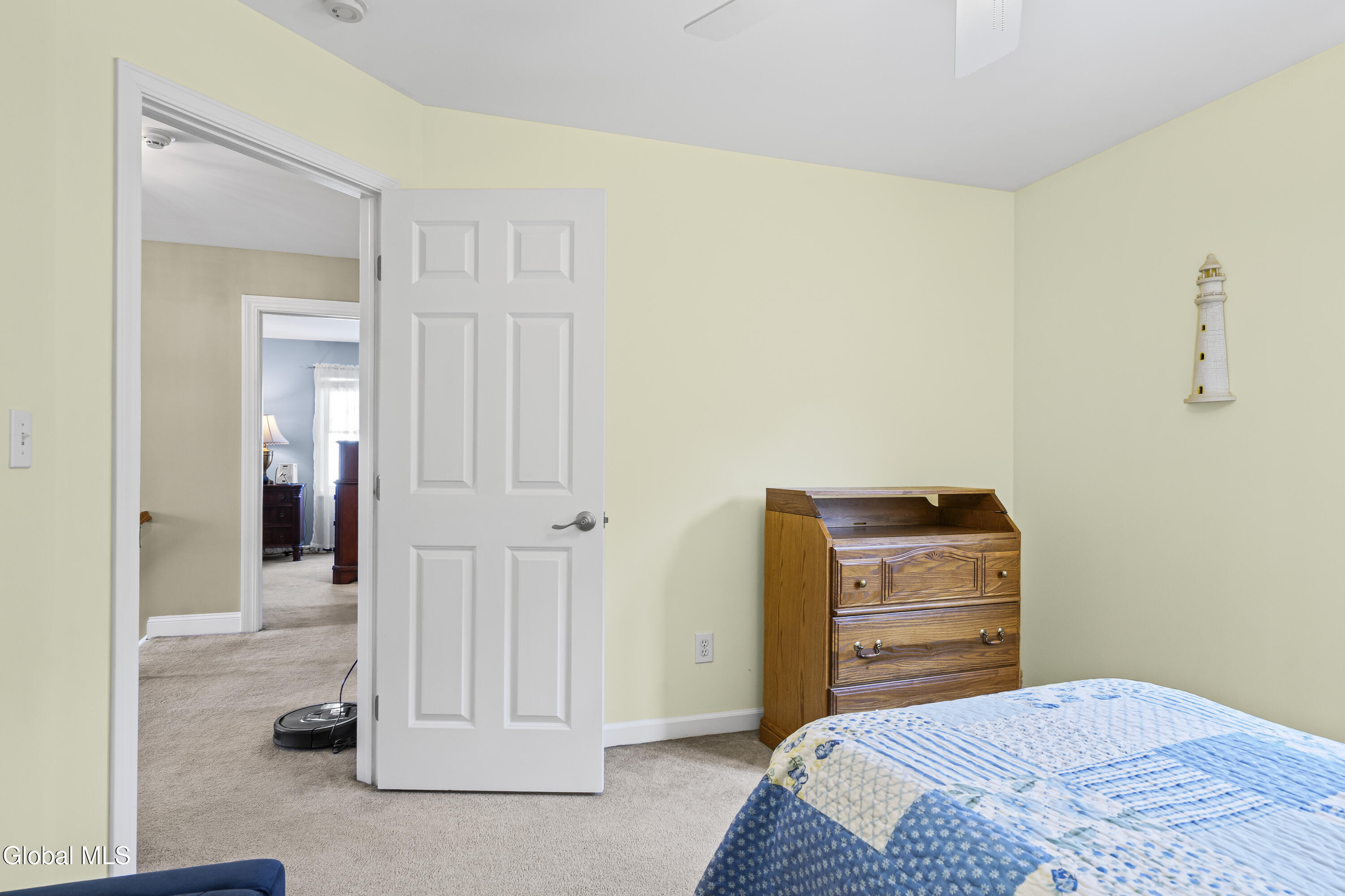 123 Halfmoon Drive Guilderland NY 12009