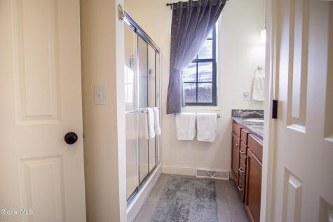 9 New Heron Drive Mechanicville NY 12118