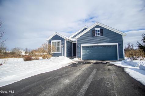 9 New Heron Drive Mechanicville NY 12118
