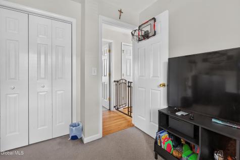 2513 Callahan Avenue Watervliet NY 12189