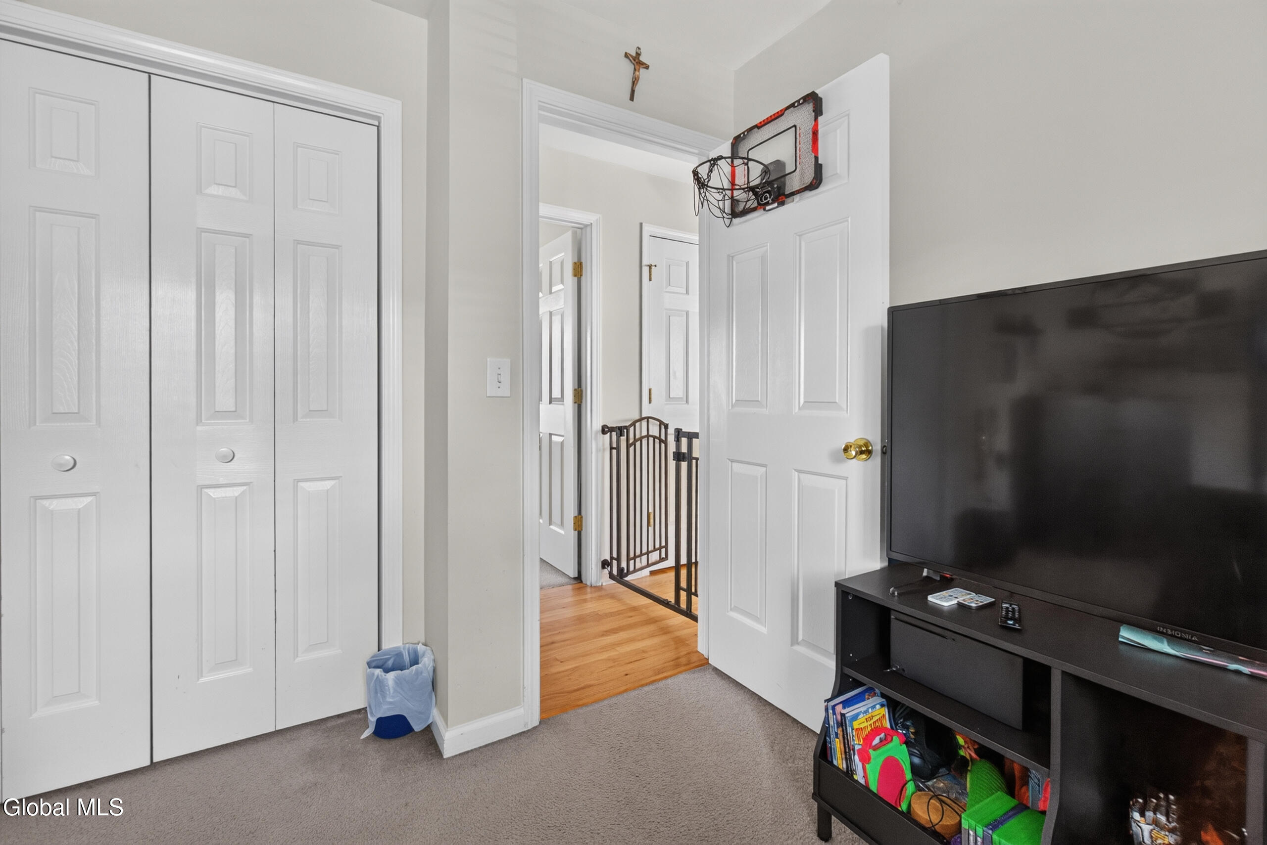 2513 Callahan Avenue Watervliet NY 12189