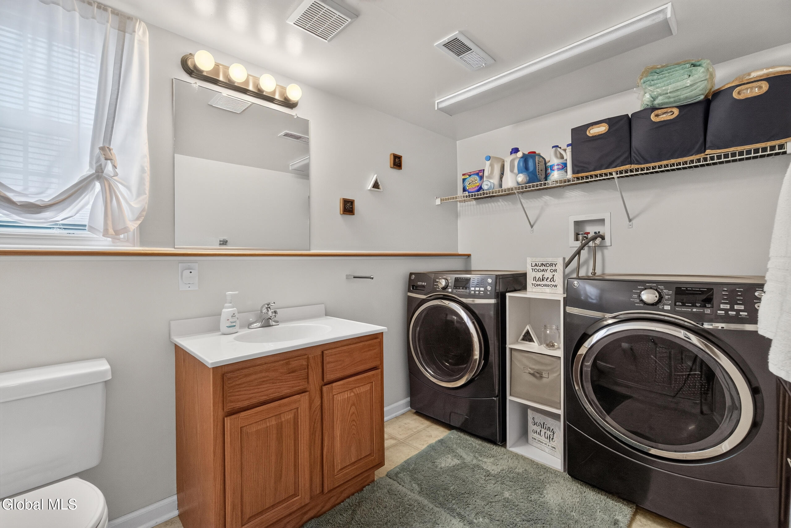 2513 Callahan Avenue Watervliet NY 12189