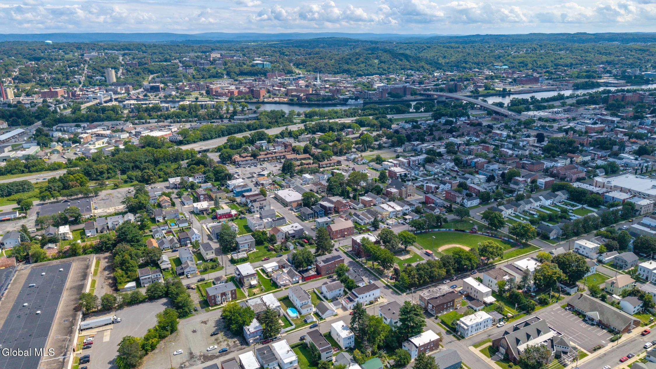2513 Callahan Avenue Watervliet NY 12189