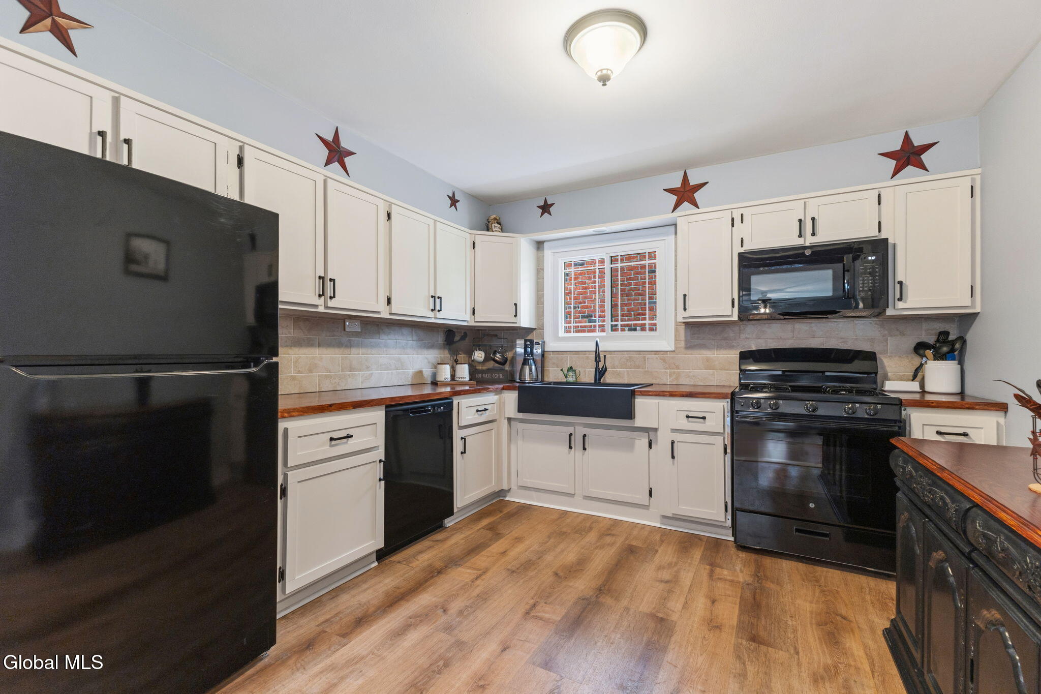 6 Ormond Street Albany NY 12203