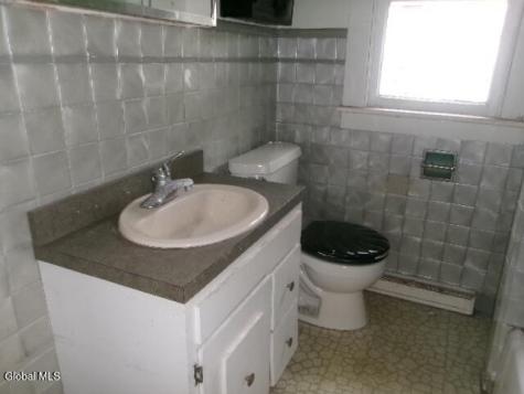 179 Ford Avenue Troy NY 12180