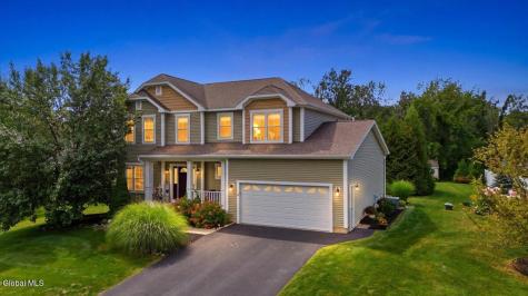 37 Walden Circle Saratoga Springs NY 12866