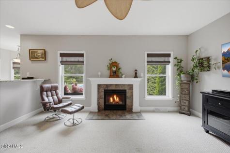 37 Walden Circle Saratoga Springs NY 12866