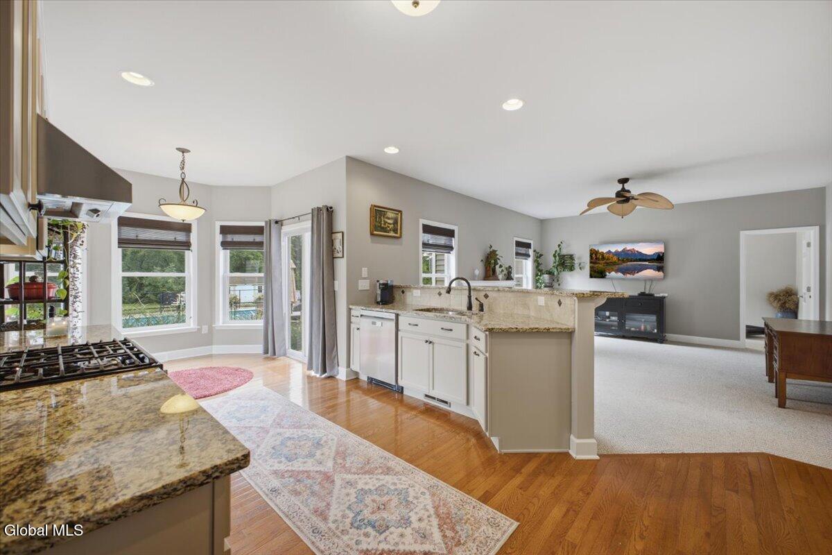 37 Walden Circle Saratoga Springs NY 12866
