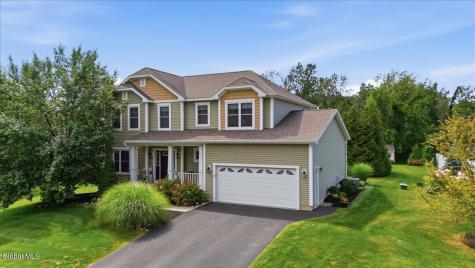 37 Walden Circle Saratoga Springs NY 12866