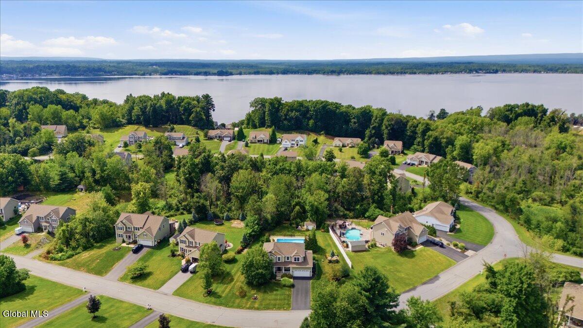 37 Walden Circle Saratoga Springs NY 12866