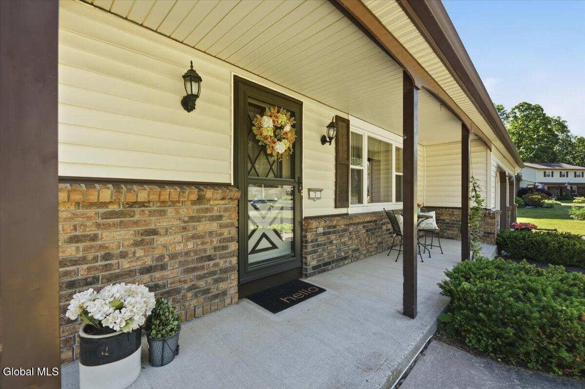 7 Turnberry Lane Clifton Park NY 12065