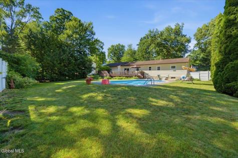 7 Turnberry Lane Clifton Park NY 12065
