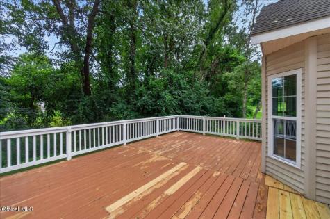 30 Mayfield Drive Clifton Park NY 12065