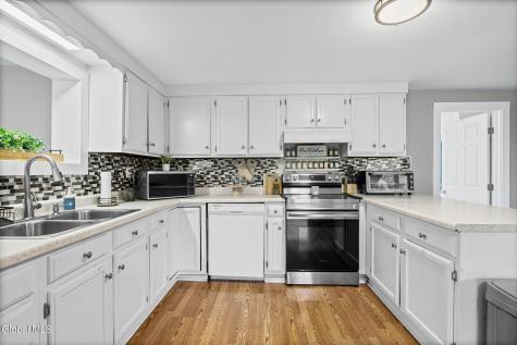 5 Wanzer Avenue East Greenbush NY 12144