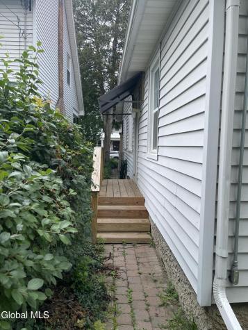 262 6th Avenue Troy NY 12182