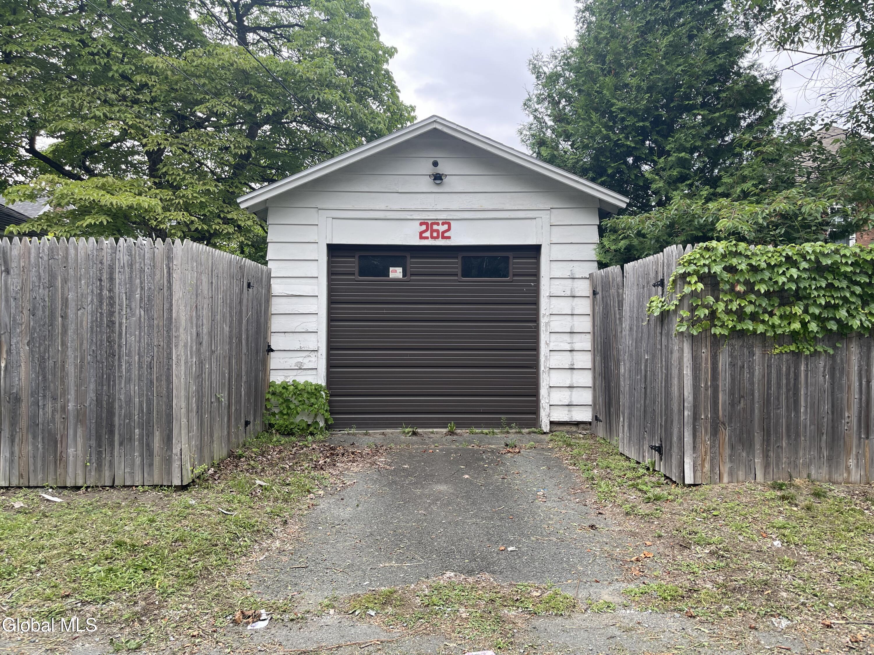 262 6th Avenue Troy NY 12182