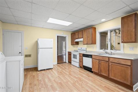 4241 Ny-203 North Chatham NY 12132
