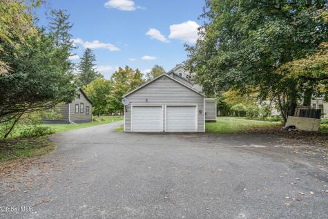 4241 Ny-203 North Chatham NY 12132
