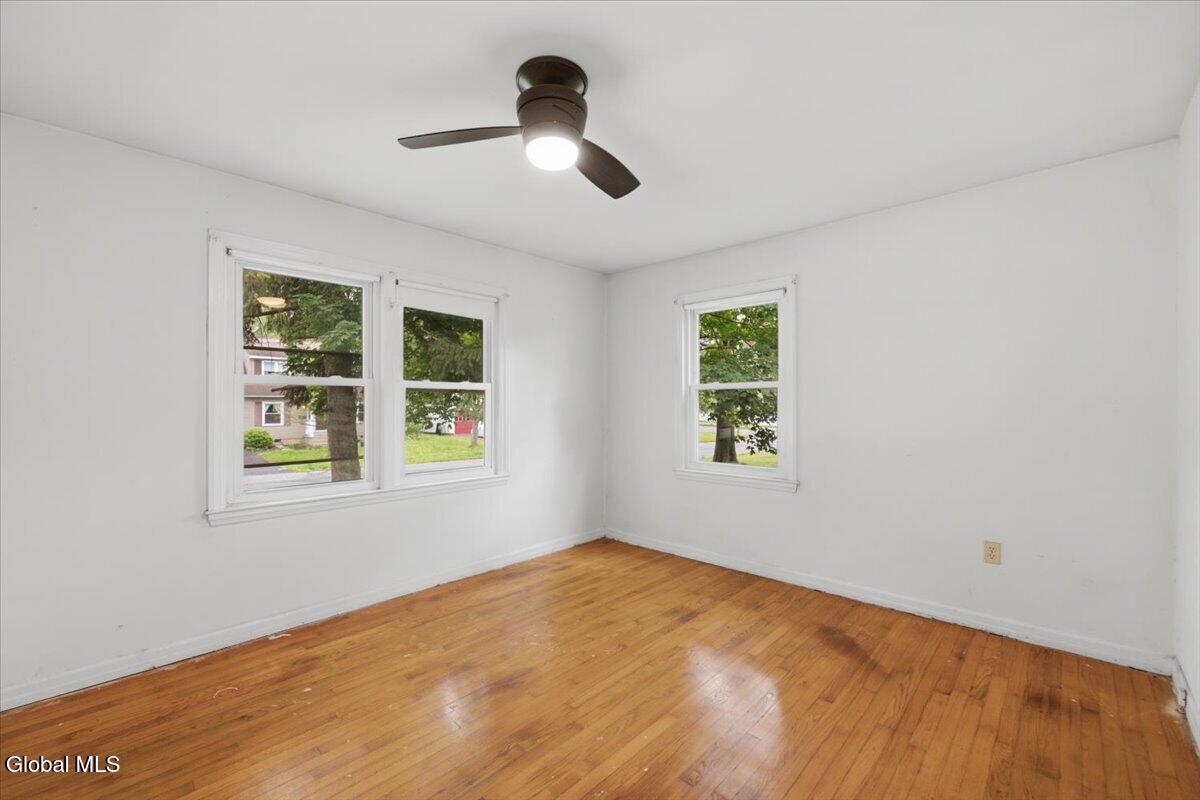 1207 Sumner Avenue Schenectady NY 12309