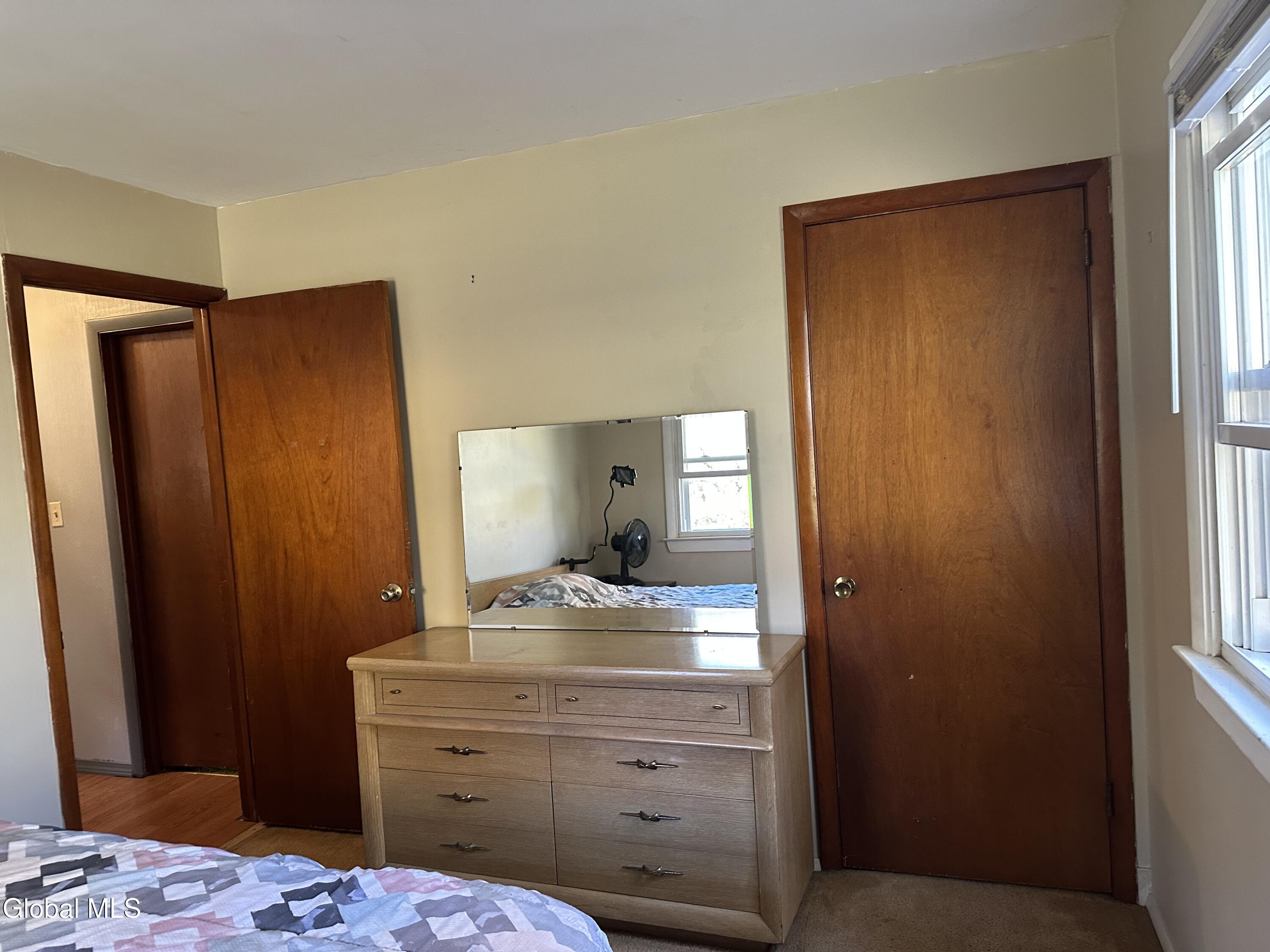 23 Shanks Place Delmar NY 12054