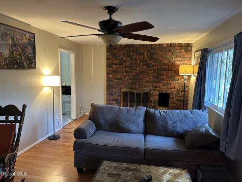 23 Shanks Place Delmar NY 12054