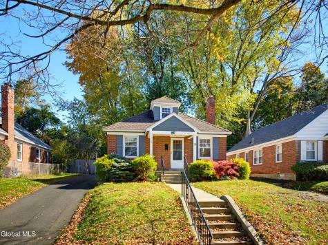 38 Pointview Drive Troy NY 12180