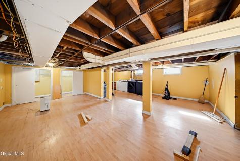 38 Pointview Drive Troy NY 12180