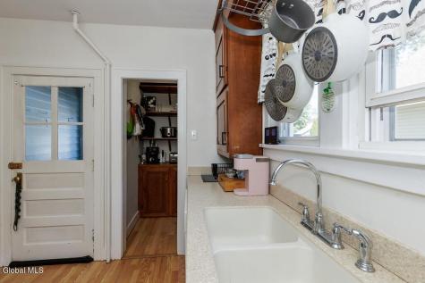 1135 Baker Avenue Schenectady NY 12309