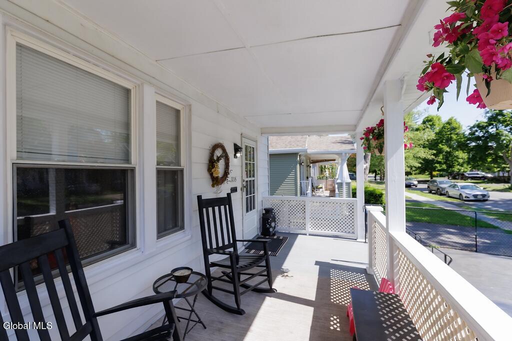 1135 Baker Avenue Schenectady NY 12309