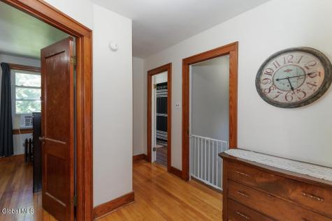 1135 Baker Avenue Schenectady NY 12309