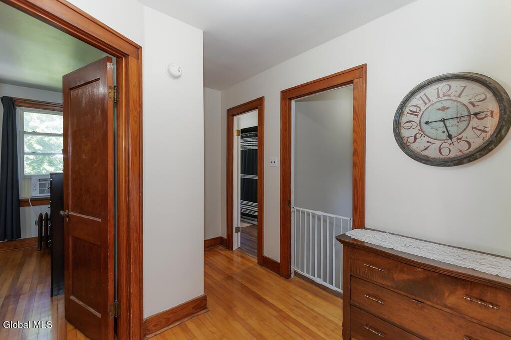 1135 Baker Avenue Schenectady NY 12309