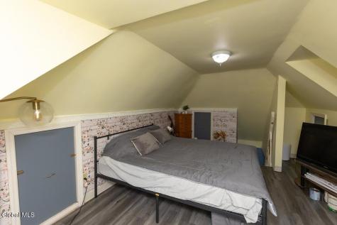 20 Halcyon Street Scotia NY 12302