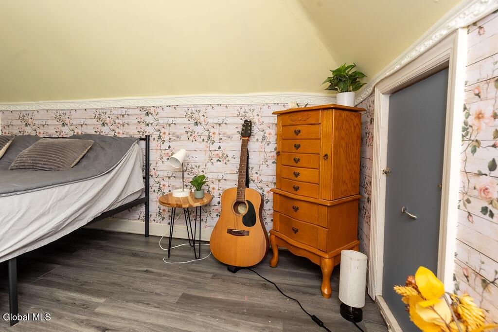 20 Halcyon Street Scotia NY 12302