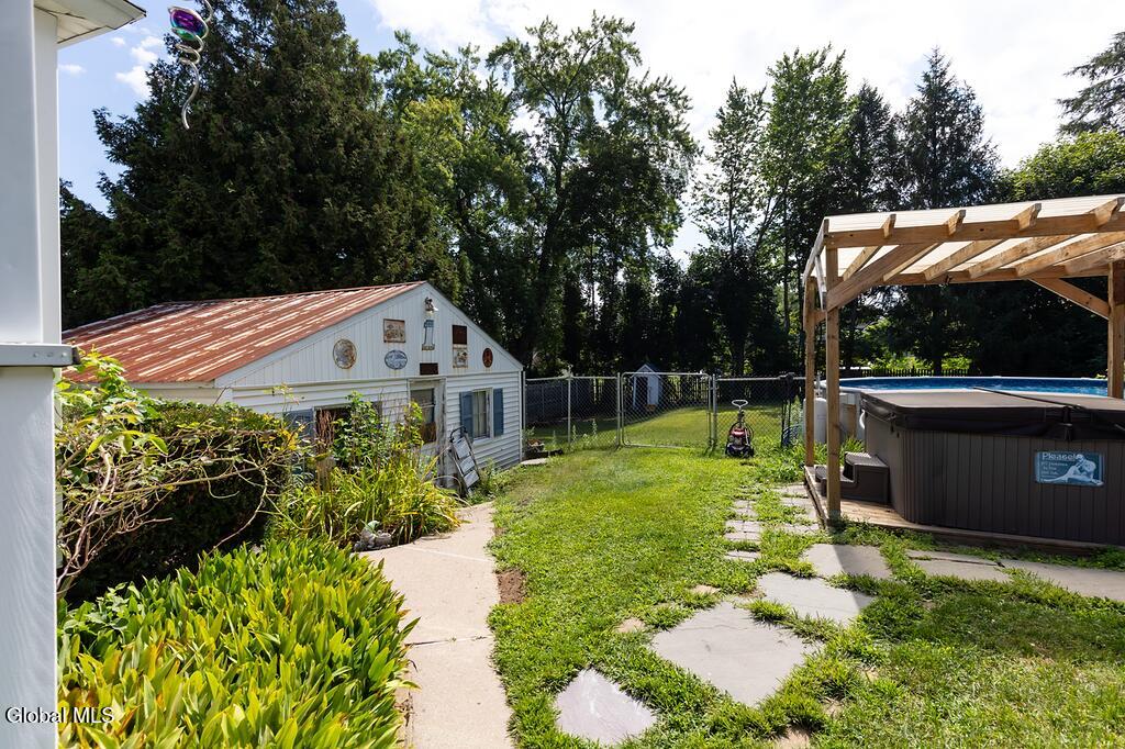 20 Halcyon Street Scotia NY 12302