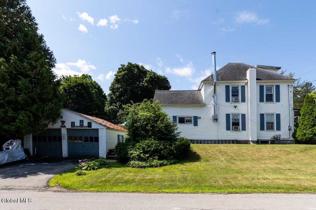 20 Halcyon Street Scotia NY 12302