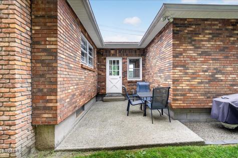 5 Hewitt Street Mechanicville NY 12118