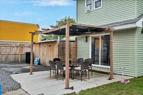143 Ray Avenue Schenectady NY 12304