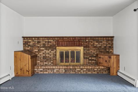 132 Sylvia Lane Schenectady NY 12306