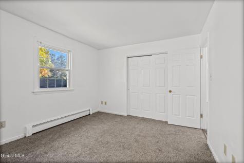 132 Sylvia Lane Schenectady NY 12306