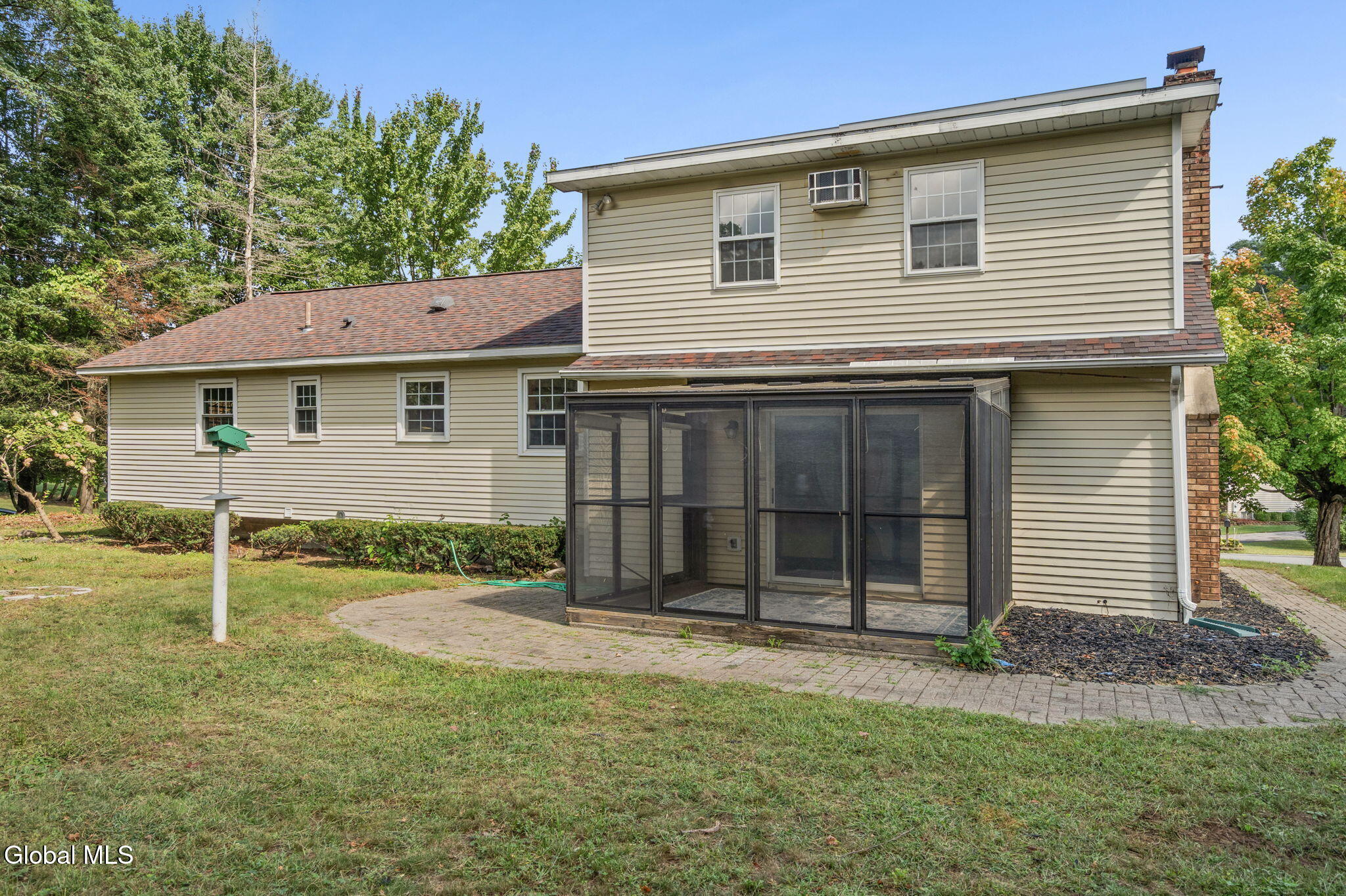 132 Sylvia Lane Schenectady NY 12306