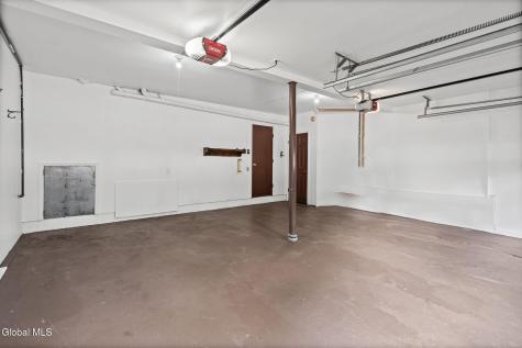 132 Sylvia Lane Schenectady NY 12306