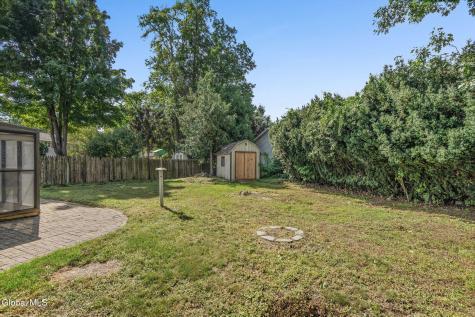 132 Sylvia Lane Schenectady NY 12306