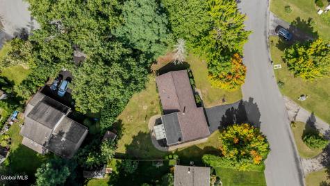 132 Sylvia Lane Schenectady NY 12306