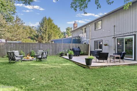 19B Woodcliffe Drive Clifton Park NY 12065